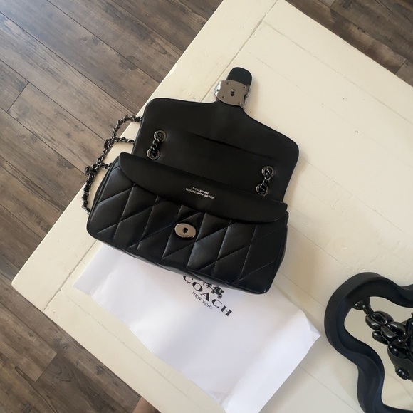 Tabby Shoulder Bag 26 With Quilting🖤 - Picture 5 of 8